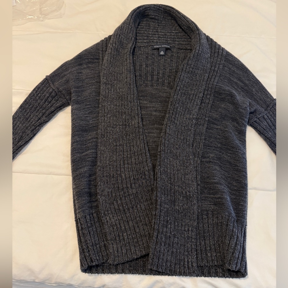 Banana Republic Women Grey Sweater cardigan - Picture 3 of 7